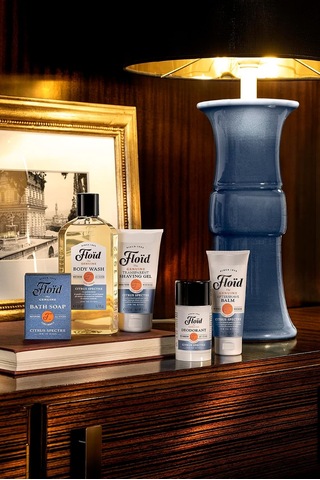 Lexroo Köpürmeyen Şeffaf Yapısı İle Tıraş Bölgesinin Görülmesini Sağlayan Tıraş Jeli 150 Ml.