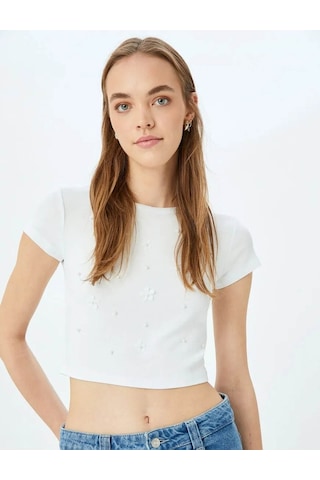Koton Aplikeli Kısa Kollu Slim Fit Ekru Kadın T-shirt 5sal10251ık Ekru