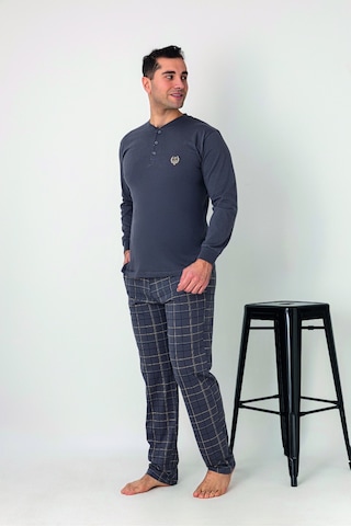 Estiva Erkek Kareli Alt Desenli Gri Uzun Kollu Patlı Penye Pijama Takımı Çok renkli