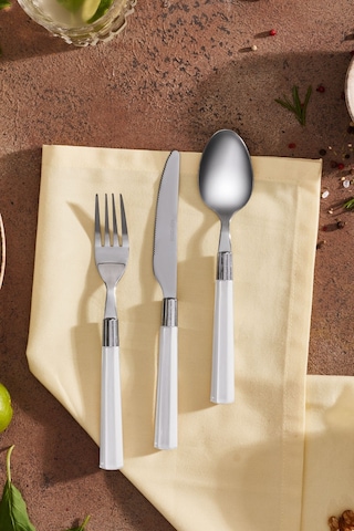 Karaca  Fluca Beyaz 6 Kişilik 18 Parça Çatal Kaşık Bıçak Takımı