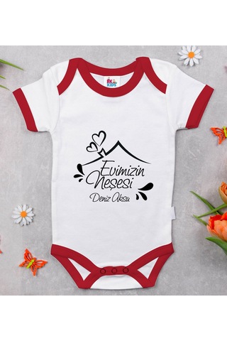Bk Gift Bk Kids Kişiye Özel Evimizin Neşesi Tasarımlı Kırmızı Bebek Body Zıbın-1 Çok Renkli