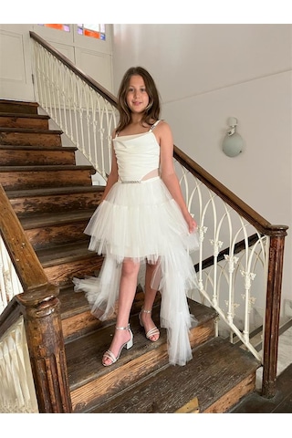 Butikhappykids Kız Askılı Beyaz Zincir Detaylı Kat Etekli Kuyruklu Abiye 10-15 Yaş Beyaz