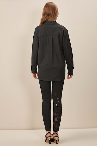 Gömlek Yaka Siyah Poplin Gömlek Siyah