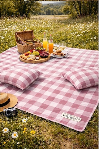 Valerium Sıvıya Ve Lekeye Dayanıklı Silikon Dolgulu Piknik Seti 170x170cm + 2 Minder Pembe