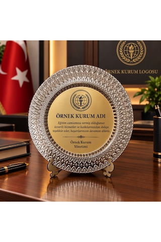 Metal Plaket Tabak Kurumlar İçin Terfi Takdir Tebrik Hediyesi Kalp Desenli Kurumsal Gold/gümüş Renk 25 Cm