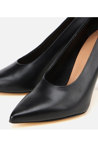 Hotiç Kadın Deri Siyah Bilekten Bağlamalı Gold Detaylı Yüksek Topuklu Stiletto 01ayh316600a100 01ayh316600a100 Siyah