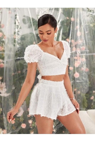 Fashion Cocktail Parlak Kabartma Kare Tüylü Kumaş Pofuduk Kısa Kol Bağlama Crop Şort Takım Beyaz Beyaz