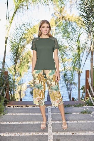 Monamise Kadın Yaprak Desenli Dantelli Kısa Kollu Büyük Beden Kapri Takımı 25093bat. Yeşil