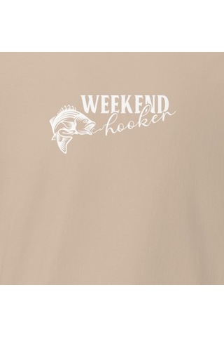 Wildstyle Weekend Forecast Fishing Balıkçılık Hafta Sonu Baskılı Unisex Bisiklet Yaka Pamuklu Tişört - Camel