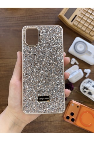 Samsung A06 Uyumlu Kadife İç Yüzey Tasarımlı Taşlı Işıltılı Parlak Pırlanta Kılıf Dia Plus Gold