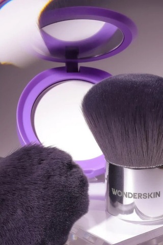 Wonderskin Kabuki Ultra Yumuşak Makyaj Fırçası