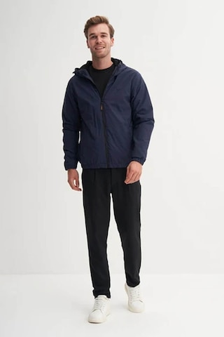 Cazador Basic Regular Fit Lacivert Erkek Mont 10200