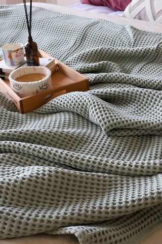 Vivamaison Çift Kişilik Waffle Pike Yatak Örtüsü Pamuklu Adaçayı Yeşil