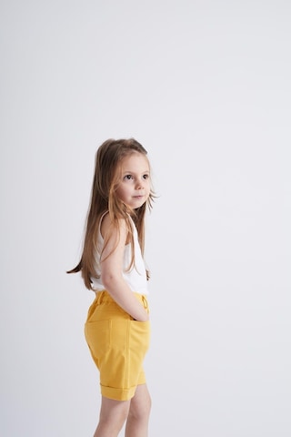 Oliventhekid Taşlı Detaylı Kız Çocuk Şort Sarı Sarı