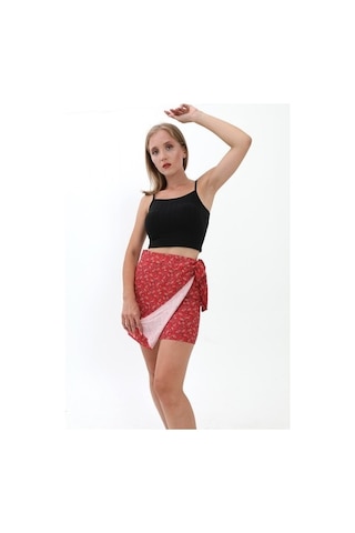 Çiçek Desenli Yandan Bağlamalı Etek - Kırmızı