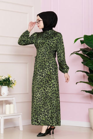 Yanı Bağcıklı Leopar Desenli Tesettür Abiye-yeşil-4683