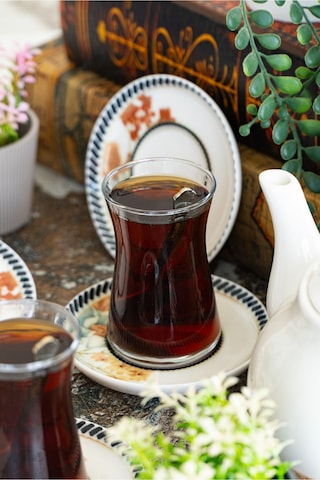 Demet 6 'lı Porselen Çay Tabağı Seti Çok Renkli