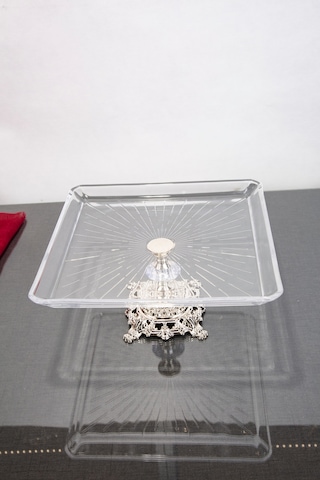 Argkristal Madlen Kare Servis Ve Sunum Tabağı Gümüş Detaylı Metal Ayaklı 24x24x14 Gümüş