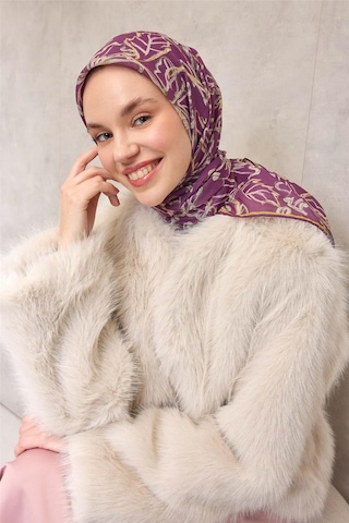 Silk Home Pamuk Polyester Soft Eşarp Violet Zemin Krem-hardal Lilyum Desenli Kaymaz Tok Duruşlu 90x90 Çok Renkli