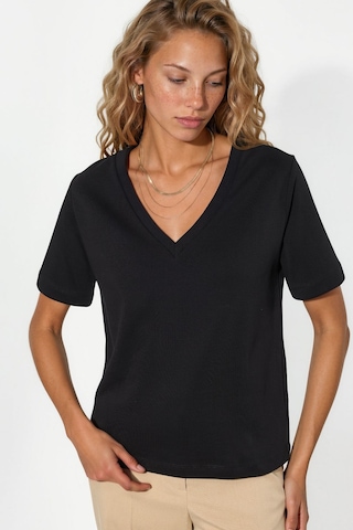 Hiccup Busem V Yaka Düz Regular Fit Pamuk T-shirt Siyah