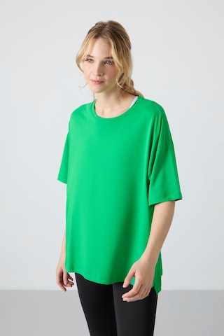 Tommy Life Yeşil Penye Modal Yumuşak Tuşeli Oversize Fit Basic Kadın T-shirt- 97285 Yeşil