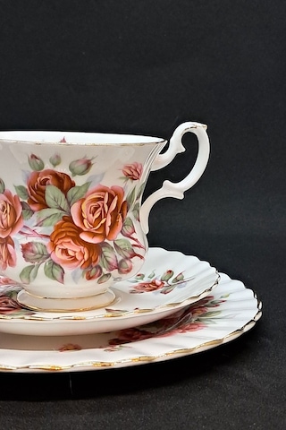 Yıldönümü Gülü Vintage Çay Fincanı 3 Parça 200 Ml