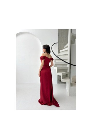Feminist Bordo Drape Detaylı Saten Kumaş Abiye Elbise 9704858