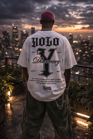 Yolo Street Oversize Bisiklet Yaka Beyaz Tişört Sırt Baskılı Yolo Tasarım %100 Pamuk Unisex Streetwear Beyaz