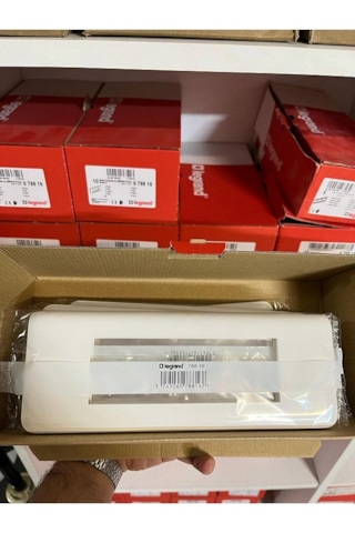 Legrand 6 Modül Montaj Sıva Altı Priz Kaide 078816