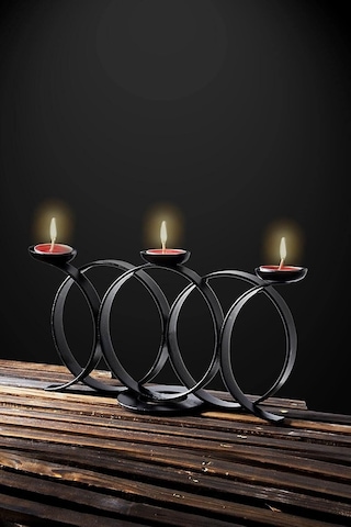 Bundera Siyah Halkalı Model Dekoratif Mumluk Metal Ferforje Şamdan Mumluk Tealight Mum Dahil Çok Renkli
