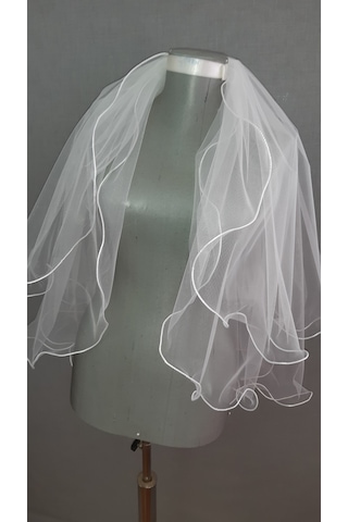Suzanna Moda Şerit Kıvrımlı Dalgalı 3mt Eninde Taraklı Hayal Tül Gelin Duvak Çift Kat 70x60 Cm Boyunda Kırık Beyaz
