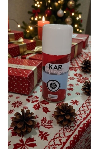 Yılbaşına Özel Çam Agaçı Kalıcı Kar Spreyi 150 Ml