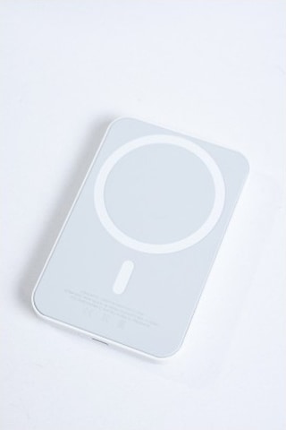 10000 Mah Batarya Kablosuz M-safe Battery Pack Kablosuz Wireless Şarj Powerbank Beyaz