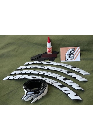 Michelin Motorsiklet Ve Otomobil Araç Lastik Yazısı 2.5 Cm 8 Adet Yapıştırıcı Arma Sticker