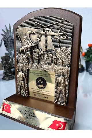 Askeri Birliklere Özel Hizmet Anısı Plaket Kahverengi