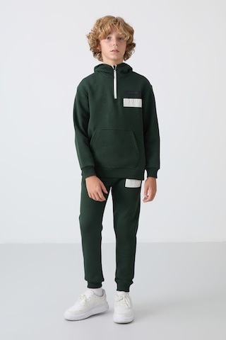 Tommy Life Çam Yeşil Pamuklu Kalın İçi Tüylü Yumuşak Dokulu Standart Fit Baskılı Erkek Çocuk Eşofman Takım - 1 Yeşil