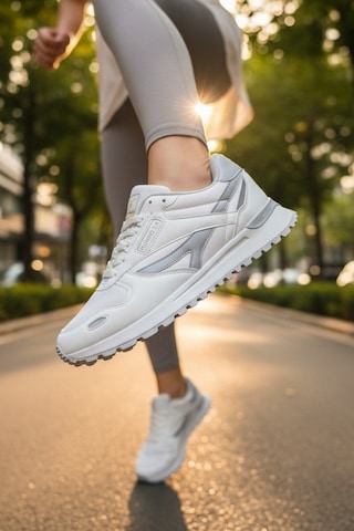 Enoch Erkek Spor Ayakkabı Dişli Tabanlı Retro Sneaker Kaymaz Taban Yürüyüş Modeli Beyaz