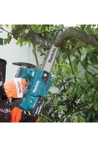 Makita Akülü Zincirli Testere 2x18v Duc256z