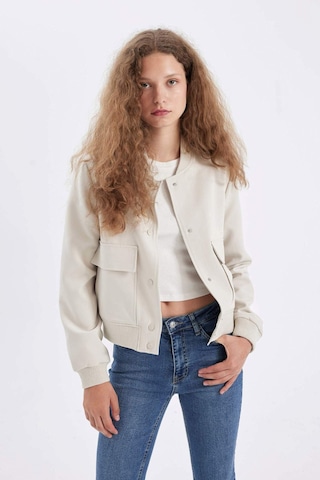 DeFacto Su İtici Kolej Yaka Rüzgar Geçirmez Çıtçıtlı Cepli Kısa Bomber Ceket B3469AX24AUER238