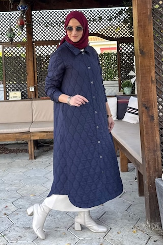 Rabia Şamlı Elmas Kapitone Kap Lacivert Çok Renkli