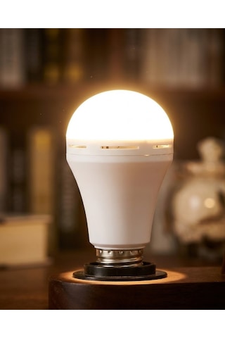 Şarj Edilebilir Led Ampul 35 Watt Soğuk Beyaz Uzun Ömürlü Tasarruflu - Lisinya Diğer