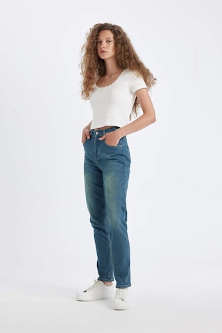 Defacto Comfort Mom Yüksek Bel Uzun Jean Yıkamalı Pantolon D4302AX24AUNM28 Mavi