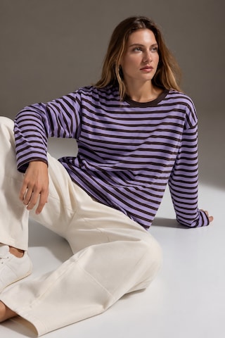 Wild Bee Kadın Lila Kahverengi Çizgili Pamuklu Bisiklet Yaka Oversize Bluz