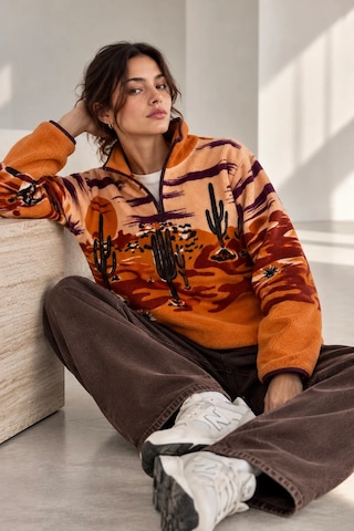 Bbbutikbasic Dik Yaka Yarım Fermuarlı Desenli Polar Sweatshirt My3535 Turuncu