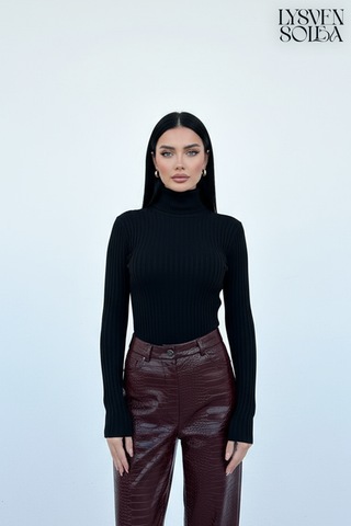 Lysven Solea Uzun Kollu, Boğazlı Yaka, Fitilli Dokusu Triko Bluz Siyah