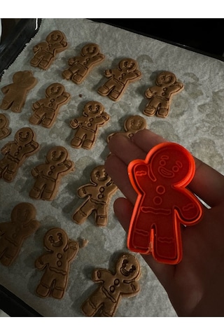 Zencefilli Kurabiye Adam Gingerbread Man Figürlü Yılbaşı Temalı Hamur Kesici Kalıp Çok Renkli