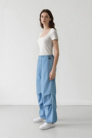 Defacto Jogger Yüksek Bel Bilek Boy Paraşüt Jean Pantolon C1321AX24SMNM39 Mavi
