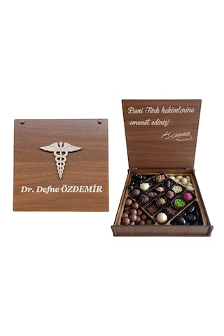 Kişiye Özel Ahşap Kutulu Doktor Çikolatası Kişiye Özel Ahşap Kutulu Doktor Çikolatası