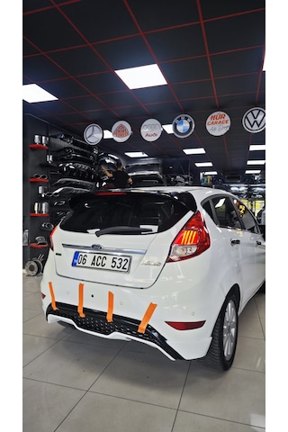 Ford Fiesta 2010-2016 St Arka Tampon Eki Karlık Plastik Boyasız