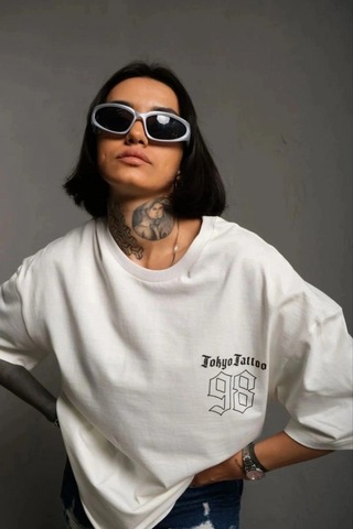 Freedom Storee Kadın Bisiklet Yaka Baskılı Oversize Kısa Kol T-shirt - Beyaz Çok Renkli